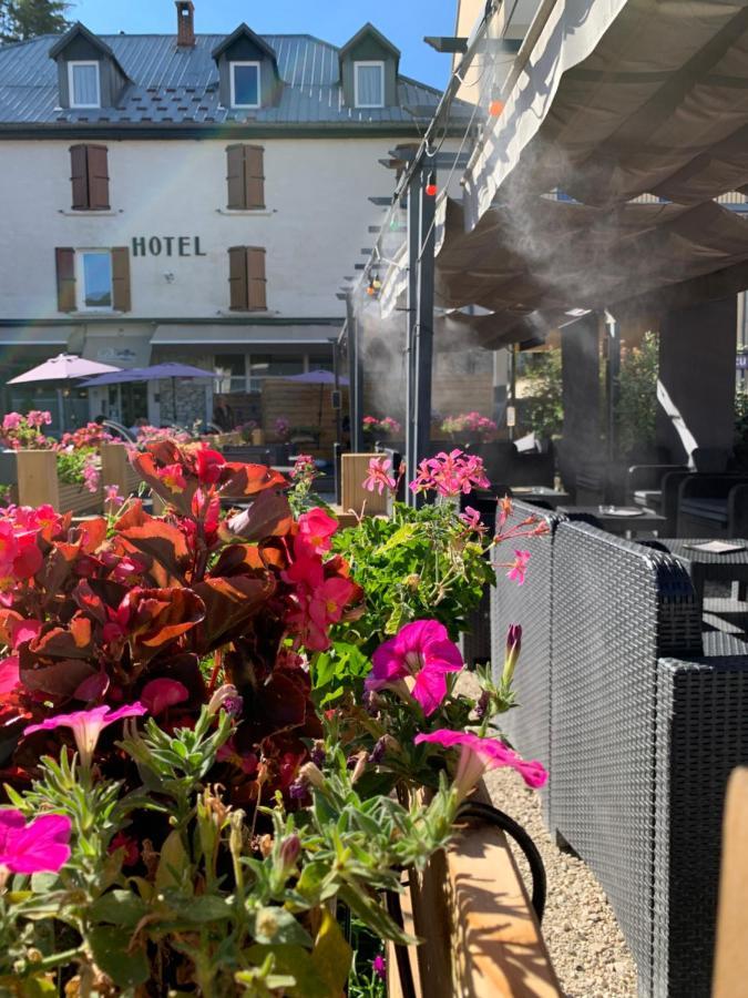 Hotel Le Dauphin Villard-de-Lans Εξωτερικό φωτογραφία