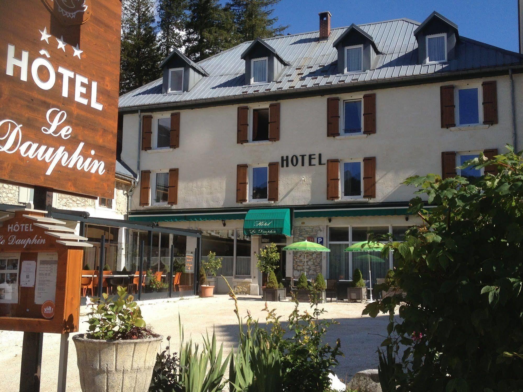 Hotel Le Dauphin Villard-de-Lans Εξωτερικό φωτογραφία
